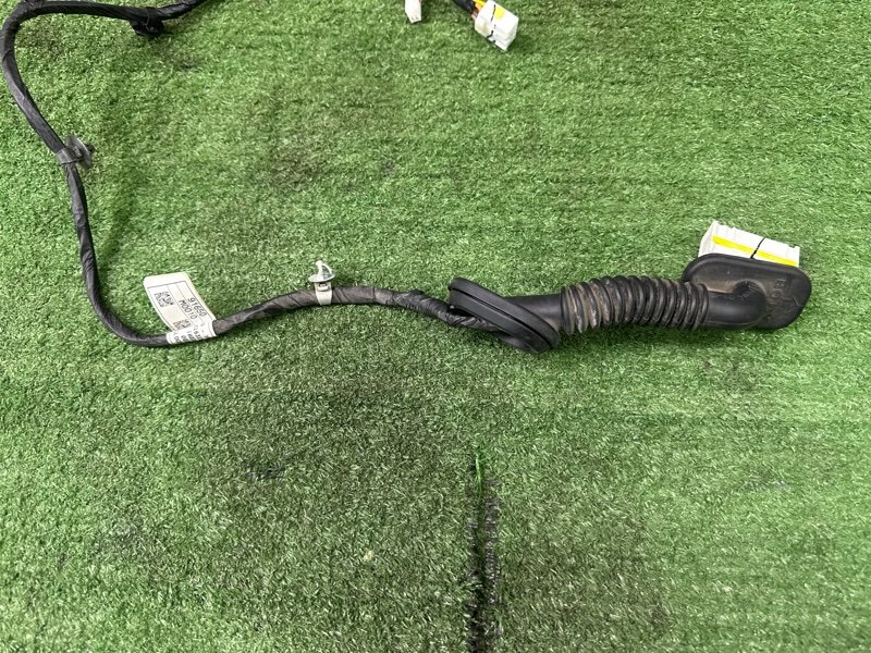 Проводка двери Hyundai Creta 2018 GS