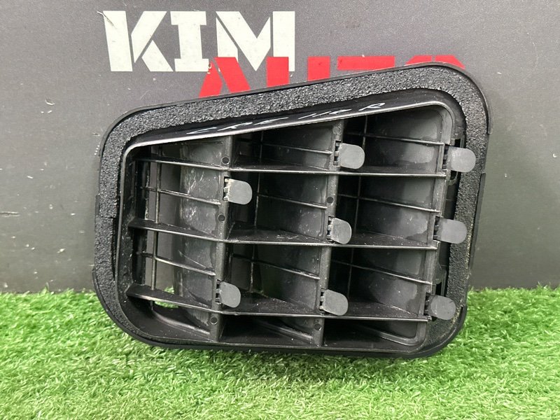 Решетка вентиляционная Hyundai Creta 2018 GS