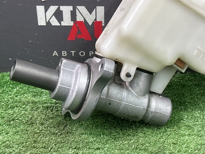 Главный тормозной цилиндр с бочком Hyundai Creta 2018 GS