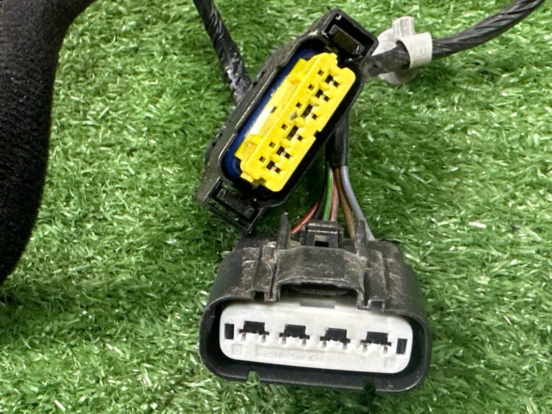 Проводка двери Hyundai Creta 2018 GS