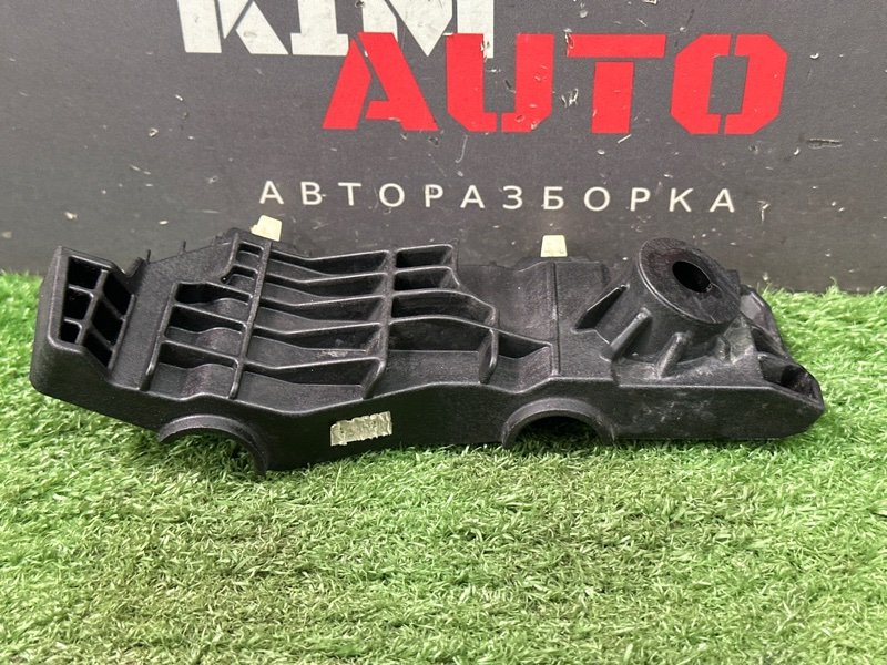 Кронштейн бампера Hyundai Creta 2018 GS