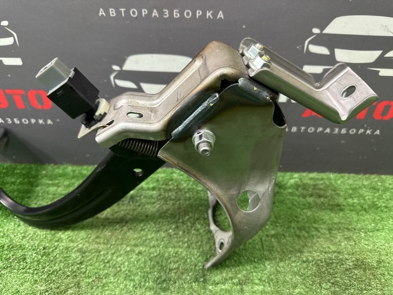 Педаль тормоза АКПП Hyundai Creta 2018 GS