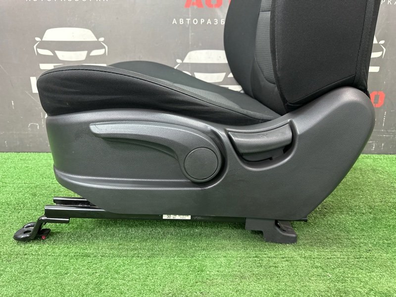 Сиденье с подогревом Hyundai Creta 2018 GS