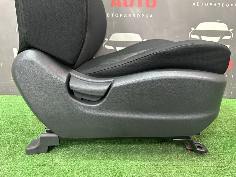 Сиденье с подогревом Hyundai Creta 2018 GS