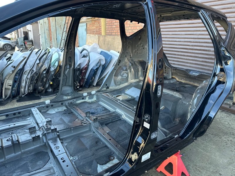 Порог со стойкой Nissan Murano 2008 Z51