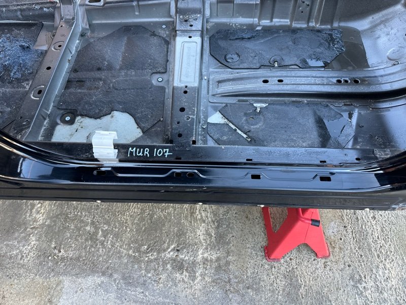 Порог со стойкой Nissan Murano 2008 Z51