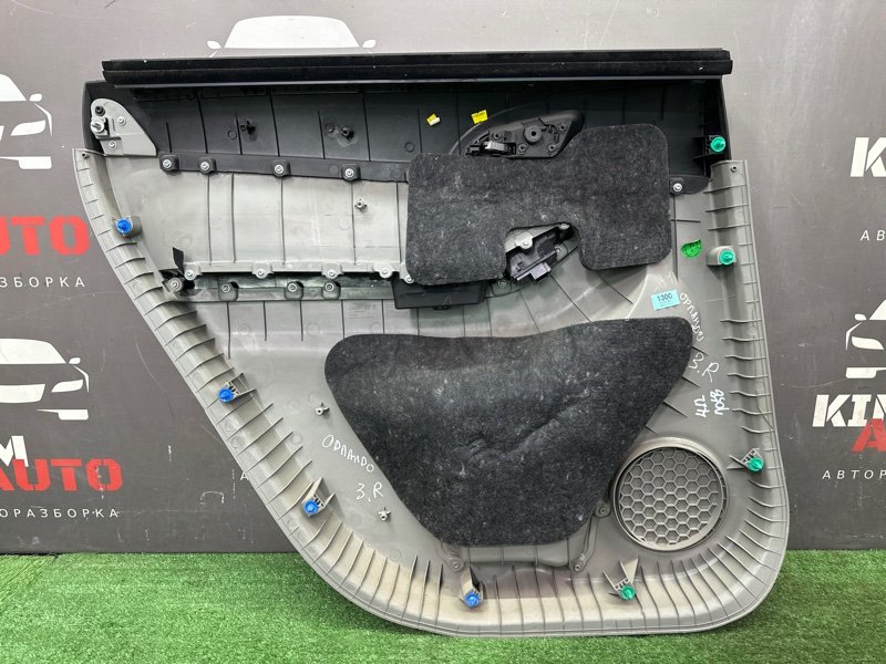 Обшивка двери Chevrolet Orlando