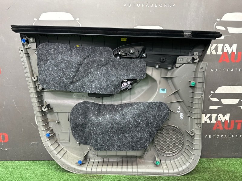 Обшивка двери Chevrolet Orlando