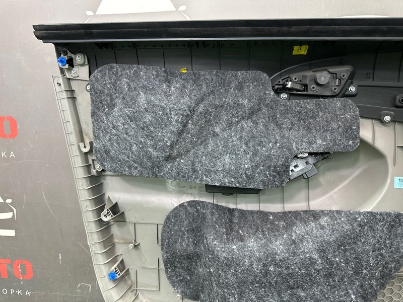 Обшивка двери Chevrolet Orlando