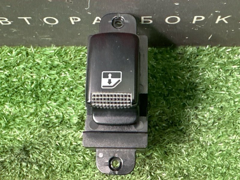 Кнопка стеклоподъемника Hyundai Sonata EF