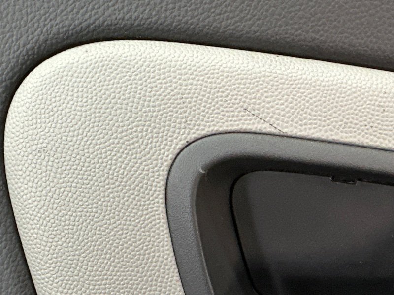 Обшивка двери Chevrolet Cruze J300