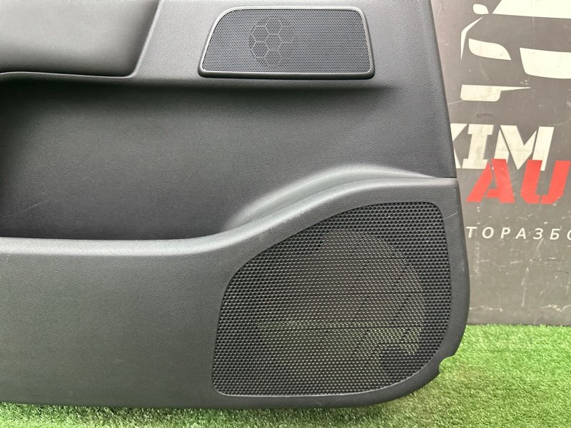 Обшивка двери Citroen C 4