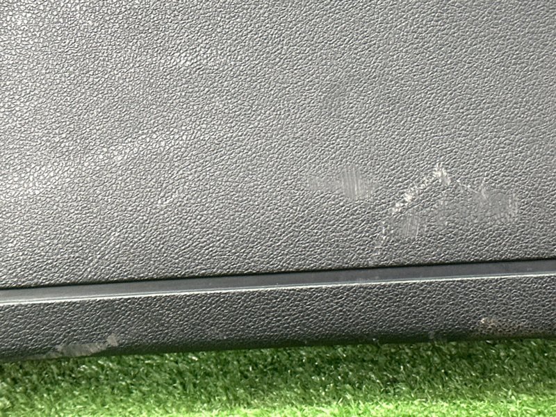 Обшивка крышки багажника Ford Focus 2 HB