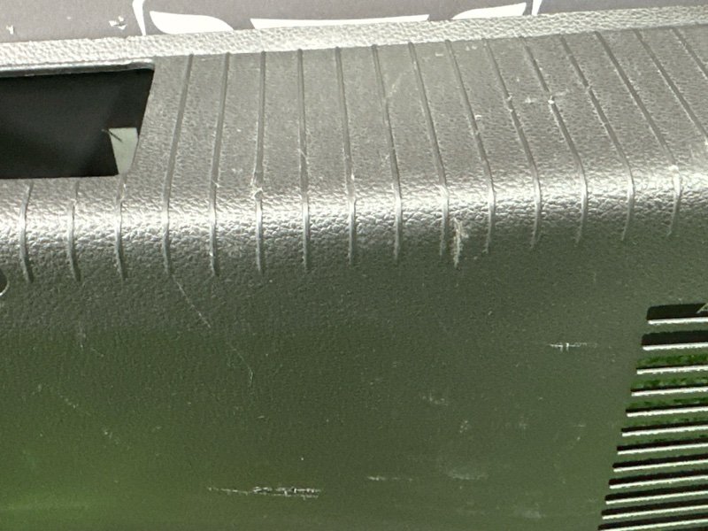 Накладка задней панели Opel Astra J