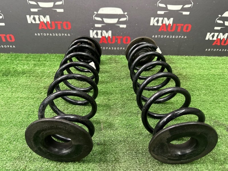 Пружина подвески Skoda Octavia 2016