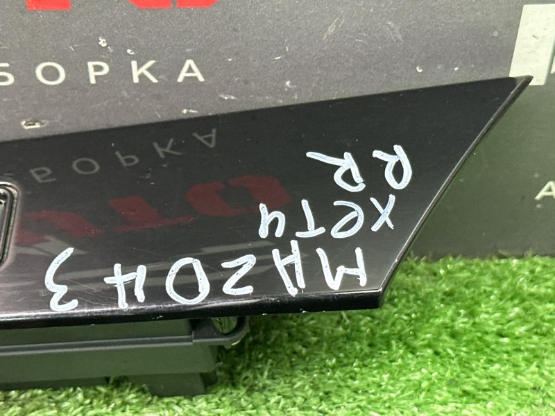 Кнопка стеклоподъемника Mazda 3 BK