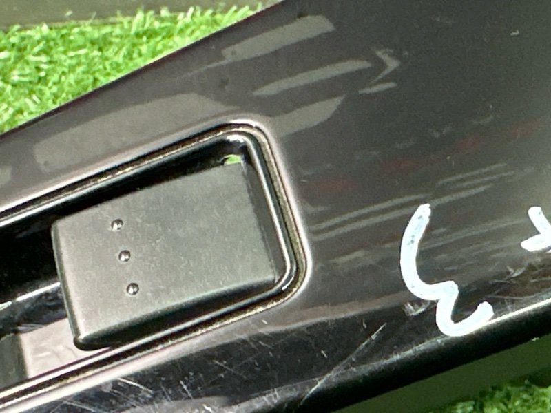 Кнопка стеклоподъемника Mazda 3 BK