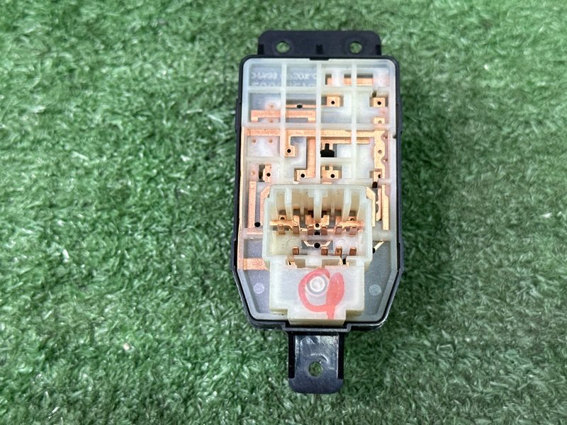 Блок управления зеркалами Hyundai Creta 2018 GS