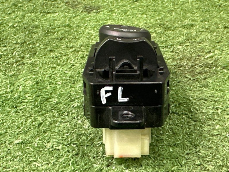 Блок управления зеркалами Hyundai Creta 2018 GS