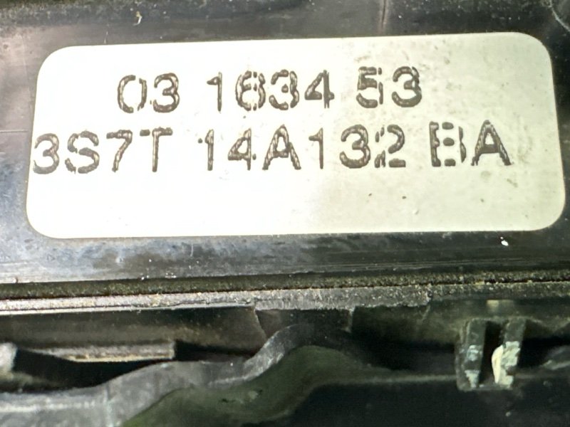 Блок управления стеклоподъемниками Ford Mondeo 3