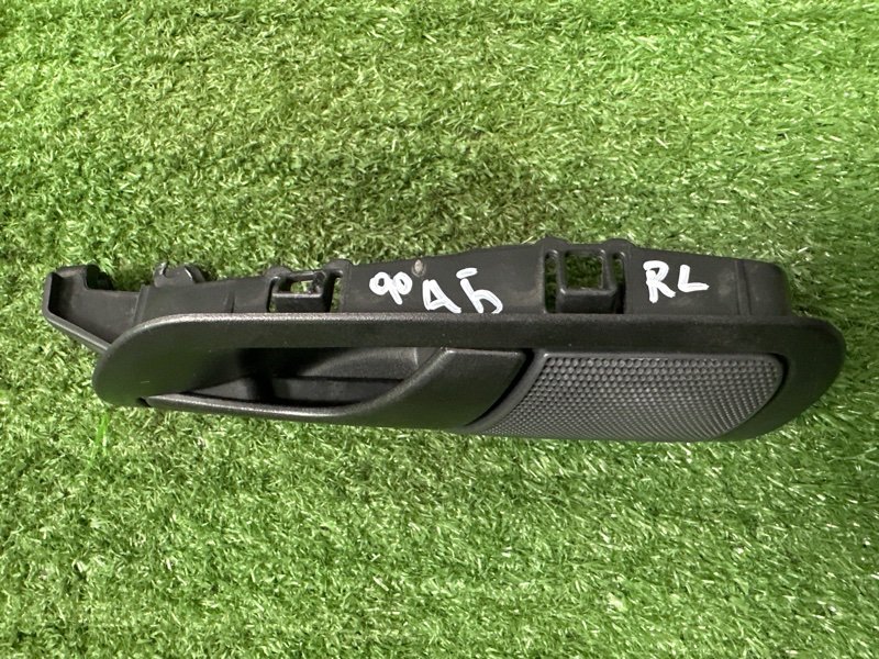 Ручка двери внутренняя Skoda Fabia 1