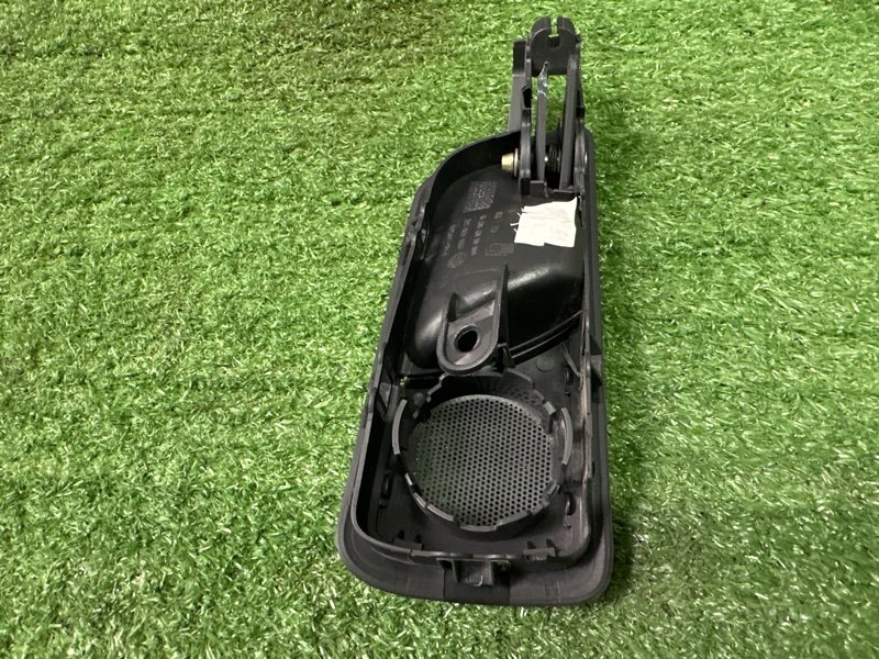 Ручка двери внутренняя Skoda Fabia 1