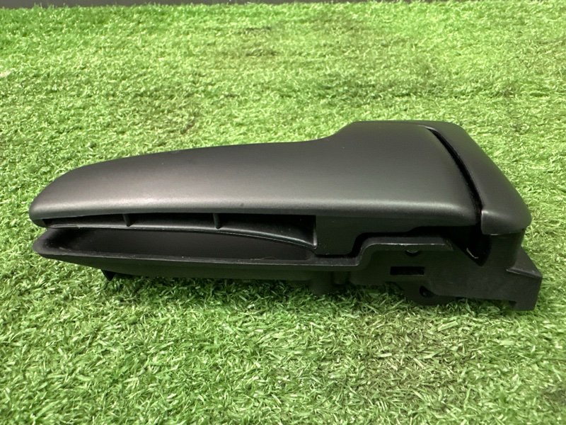 Ручка двери внутренняя Kia Ceed 1