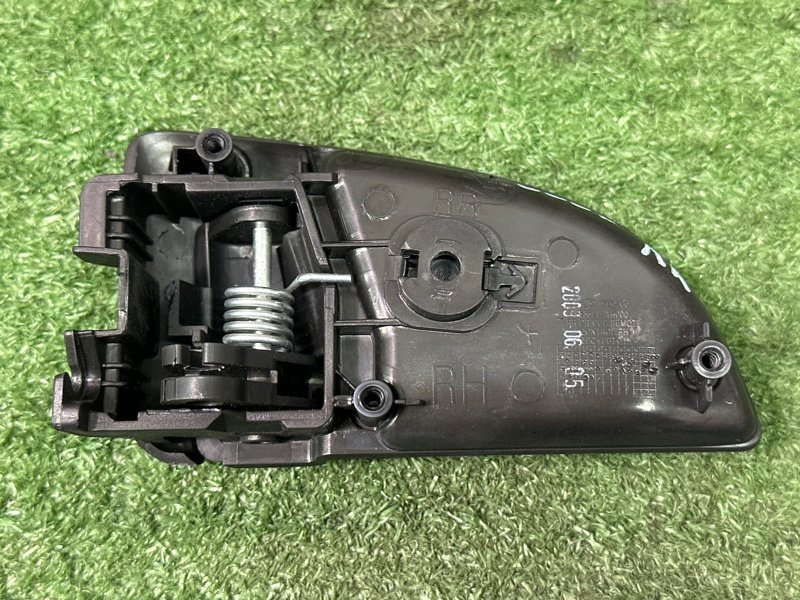 Ручка двери внутренняя Kia Ceed 1