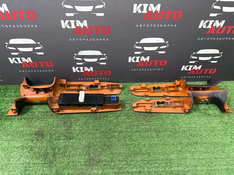 Блок управления стеклоподъемниками Hyundai Sonata EF