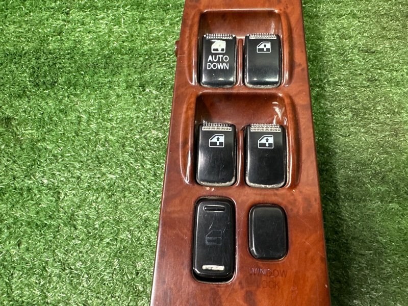 Блок управления стеклоподъемниками Hyundai Sonata EF