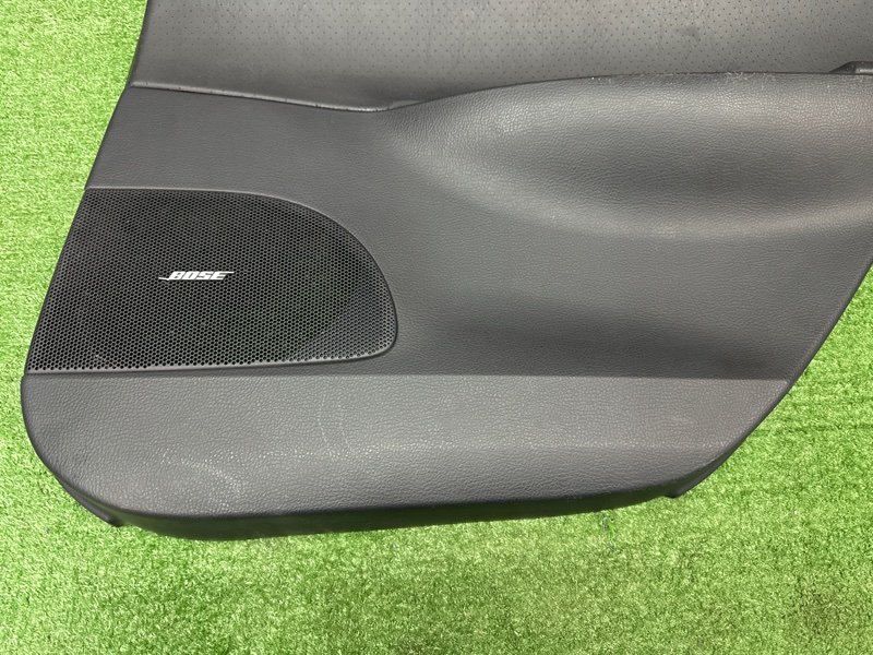 Обшивка двери Mazda 6 GG