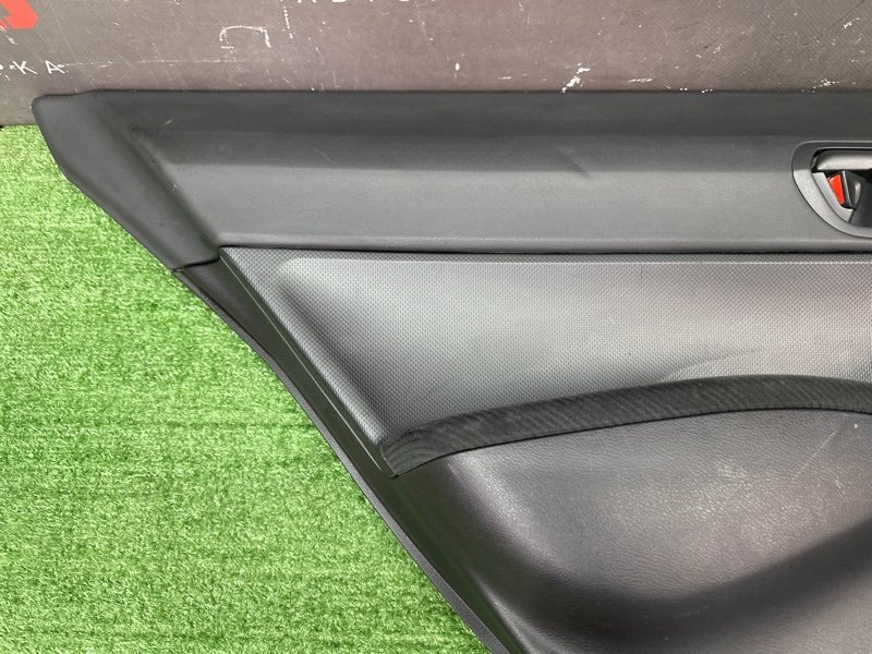 Обшивка двери Honda Civic