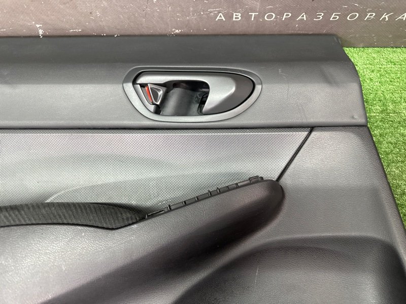 Обшивка двери Honda Civic