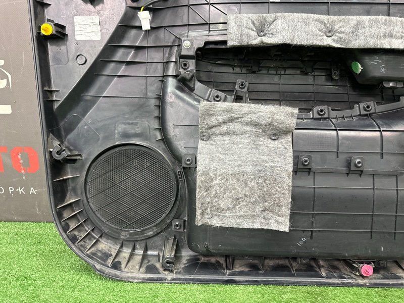 Обшивка двери Hyundai I20