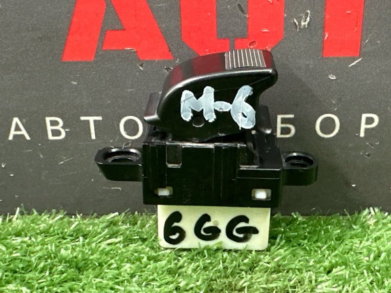 Кнопка стеклоподъемника Mazda 6