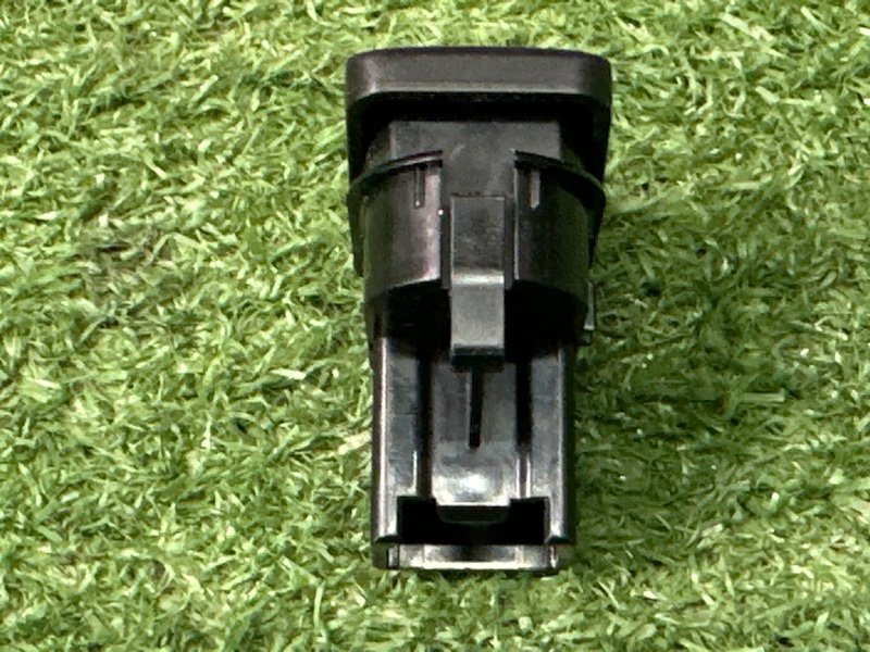 Кнопка стеклоподъемника Ford Mondeo 4