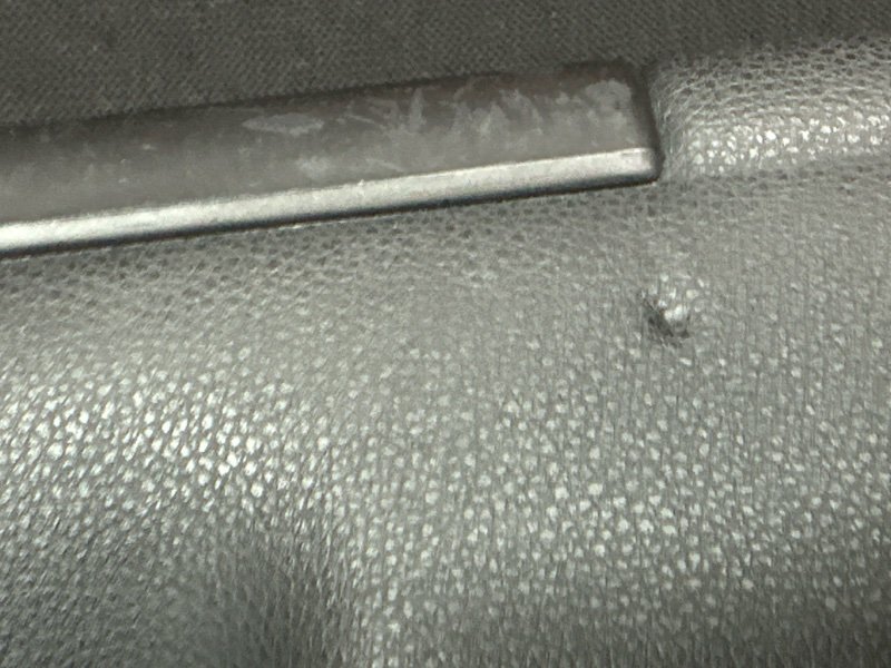 Обшивка двери Ford Mondeo 3