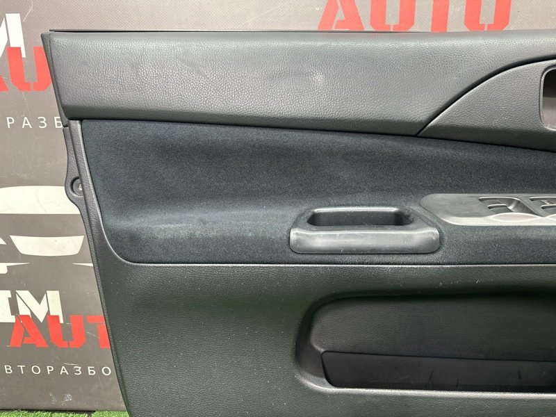 Обшивка двери Mitsubishi Lancer 9