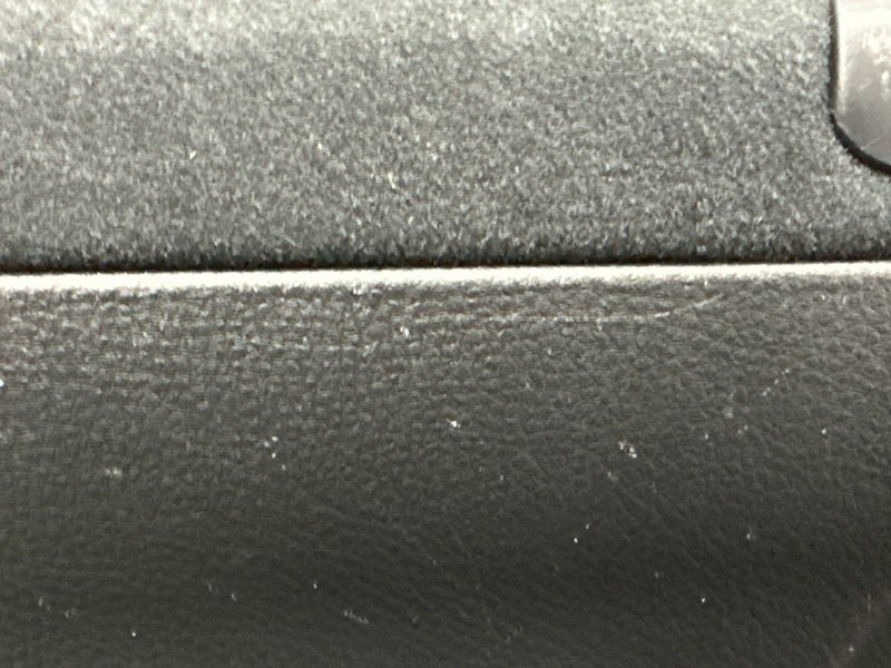 Обшивка двери Mitsubishi Lancer 9