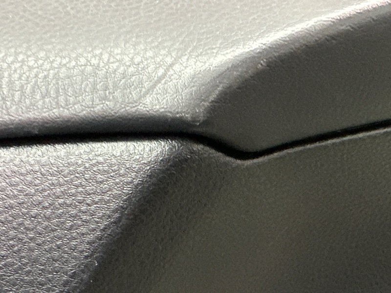 Обшивка двери Mitsubishi Lancer 9