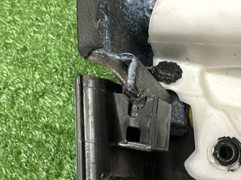 Обшивка двери Citroen C 4