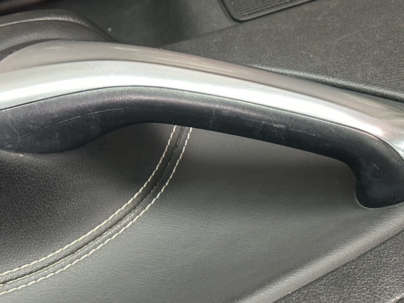 Обшивка двери Ford Mondeo 4