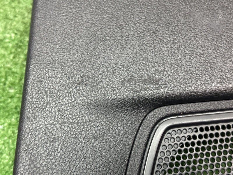 Обшивка двери Ford Mondeo 4