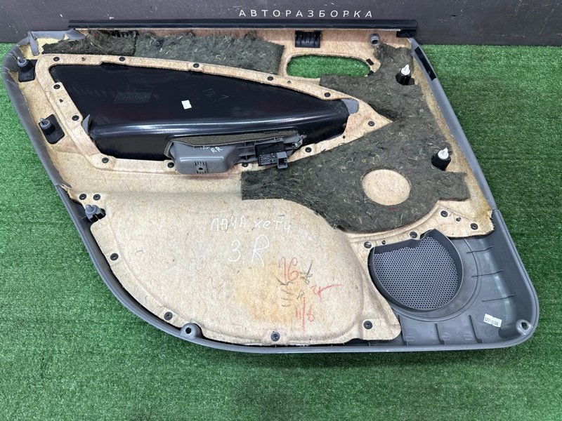 Обшивка двери Chevrolet Lacetti