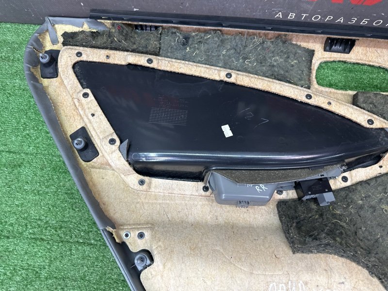 Обшивка двери Chevrolet Lacetti