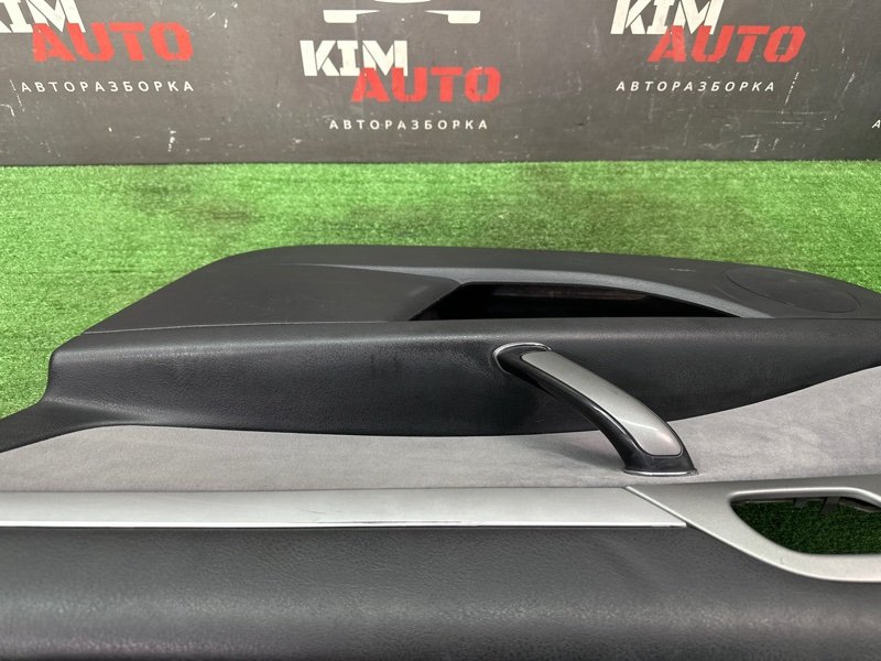 Обшивка двери Peugeot 407