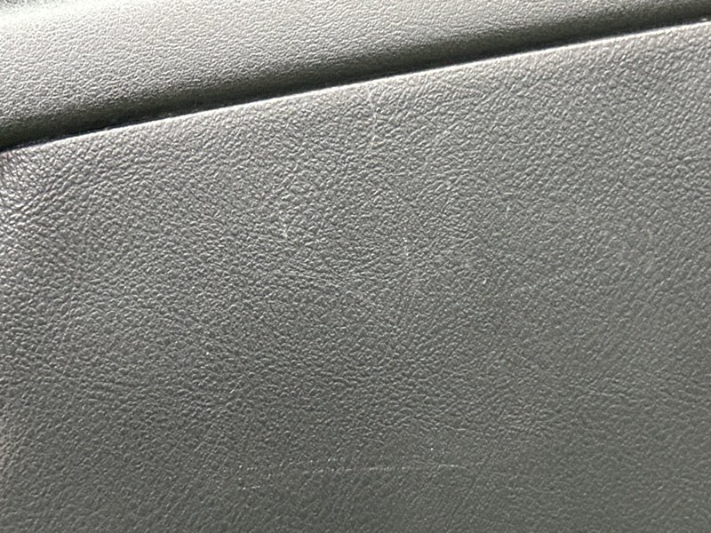 Обшивка двери Peugeot 407