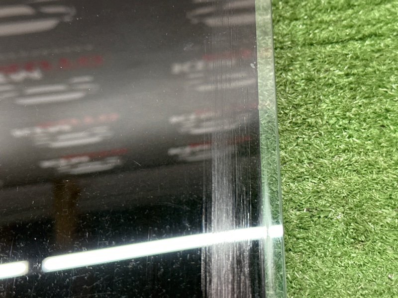 Стекло двери Peugeot 206 3E