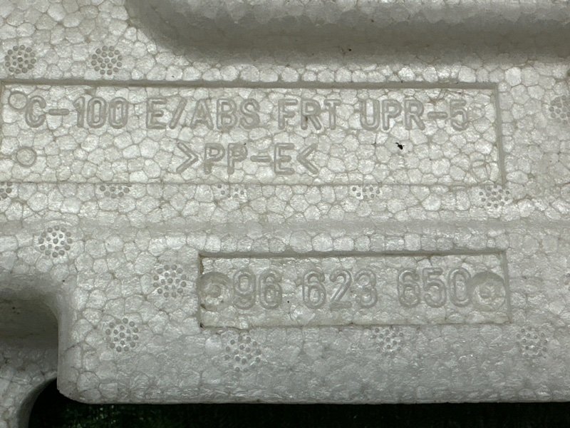 Абсорбер переднего бампера Chevrolet Captiva C100