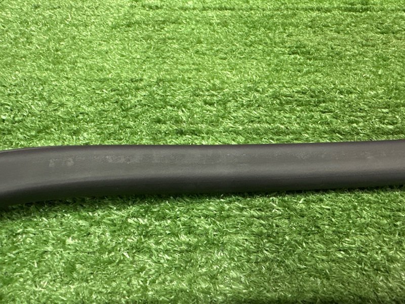 Уплотнитель двери Opel Astra J